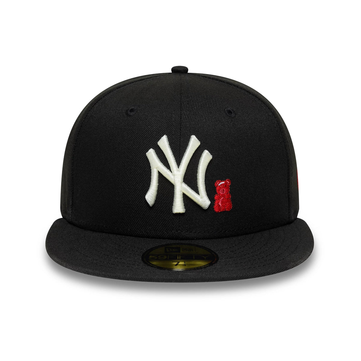 Pictured is this MLB Bear New York Yankees 59FIFTY Fitted cap in black. 3