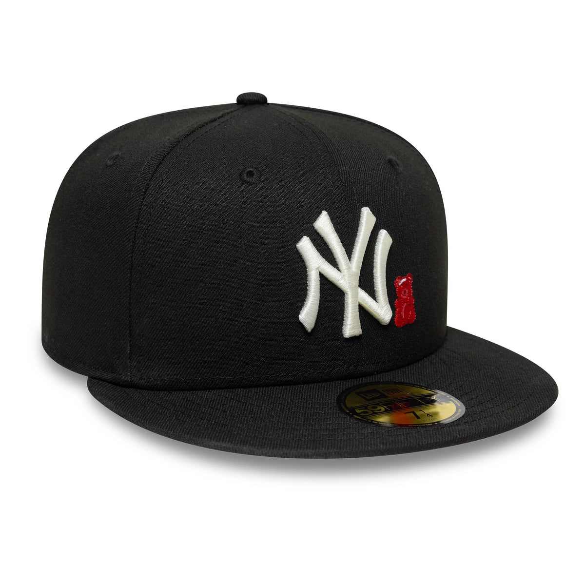 Pictured is this MLB Bear New York Yankees 59FIFTY Fitted cap in black. 4