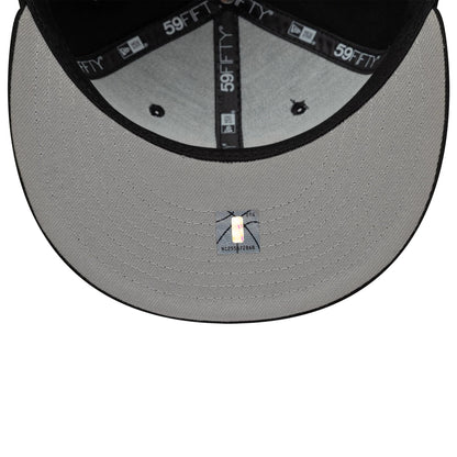 Pictured is this NBA New York Knicks 59FIFTY Fitted cap in black. 2
