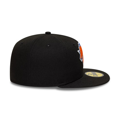 Pictured is this NBA New York Knicks 59FIFTY Fitted cap in black. 7