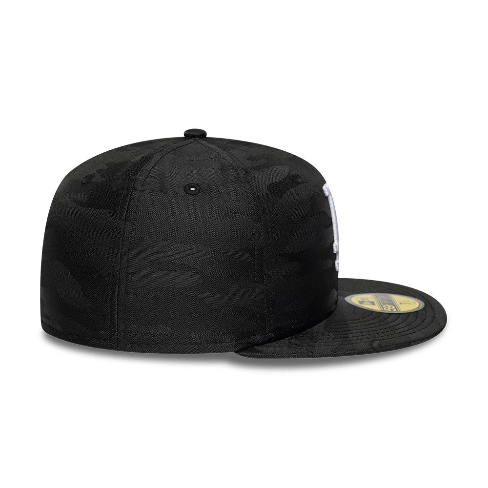 Pictured is this MLB Camo LA Dodgers 59FIFTY Fitted cap in black. 6