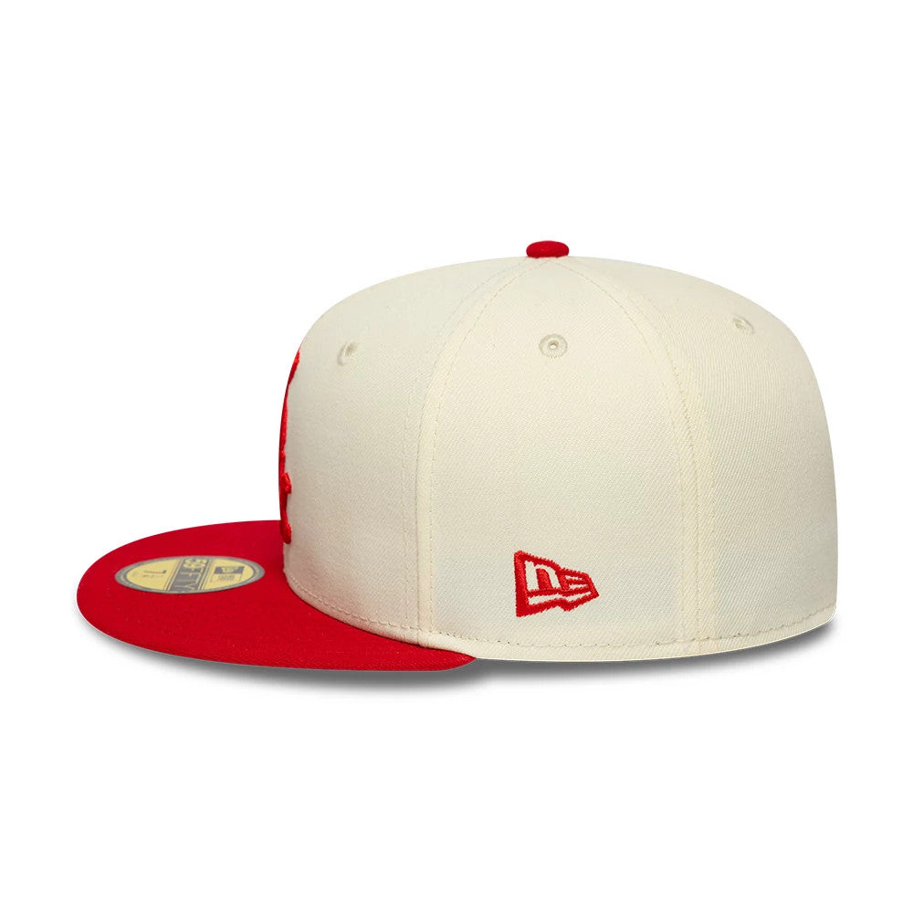 Pictured is this MLB Chrome Scarlet Chicago White Sox 59FIFTY Fitted cap in cream,. 5