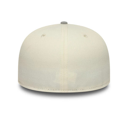 Pictured is this Visa Cash App Racing Bulls 59FIFTY Fitted cap in cream. 4
