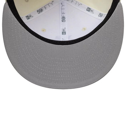 Pictured is this Visa Cash App Racing Bulls 59FIFTY Fitted cap in cream. 7