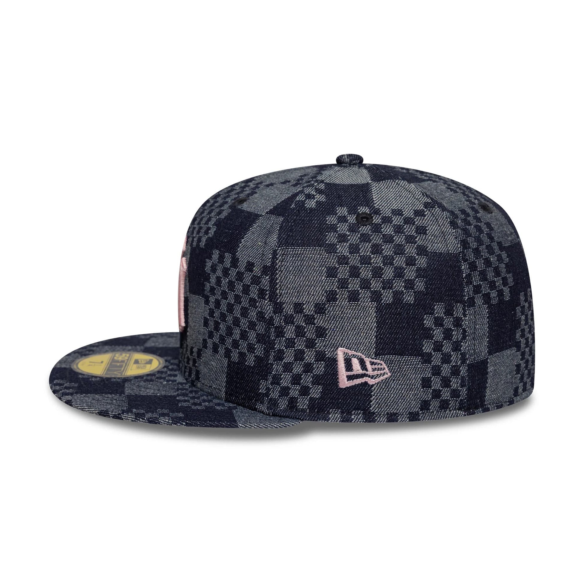 Pictured is this MLB Denim New York Yankees 59FIFTY Fitted cap in blue. 5