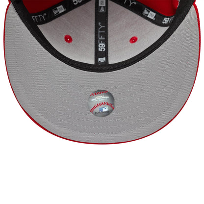 Pictured is this Youth MLB New York Yankees 59FIFTY Fitted cap in red. 2