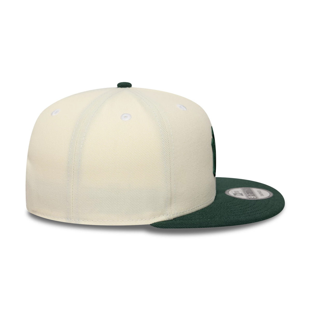 Pictured is this MLB New York Yankees 9FIFTY Snapback cap in cream and dark green. 5