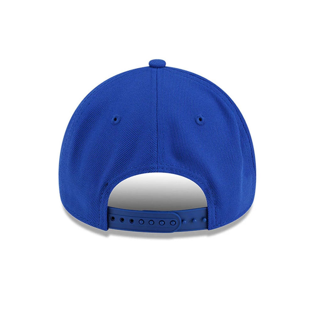 New York Knicks NBA Champs 2025 - 2026 Blue New Era 9FORTY A-Frame Adjustable Cap, rear view showing an adjustable strap with multiple holes for size adjustment, highlighted by blue eyelets and a matching top button on the structured crown.