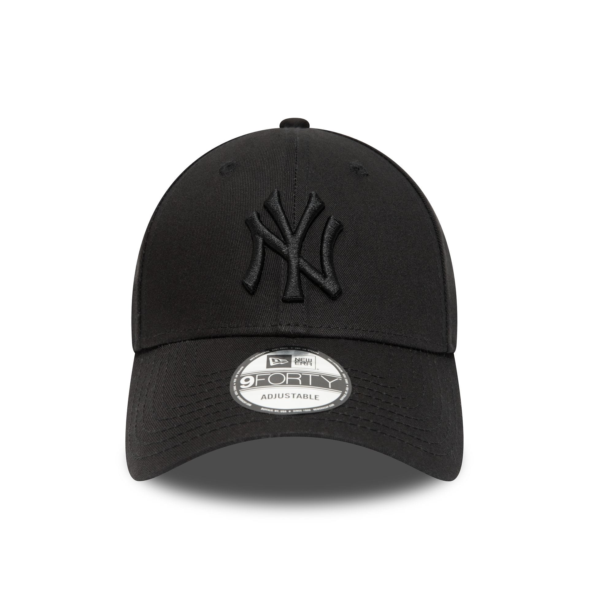New York Yankees Essential Black 9FORTY Adjustable Cap | NEC UK