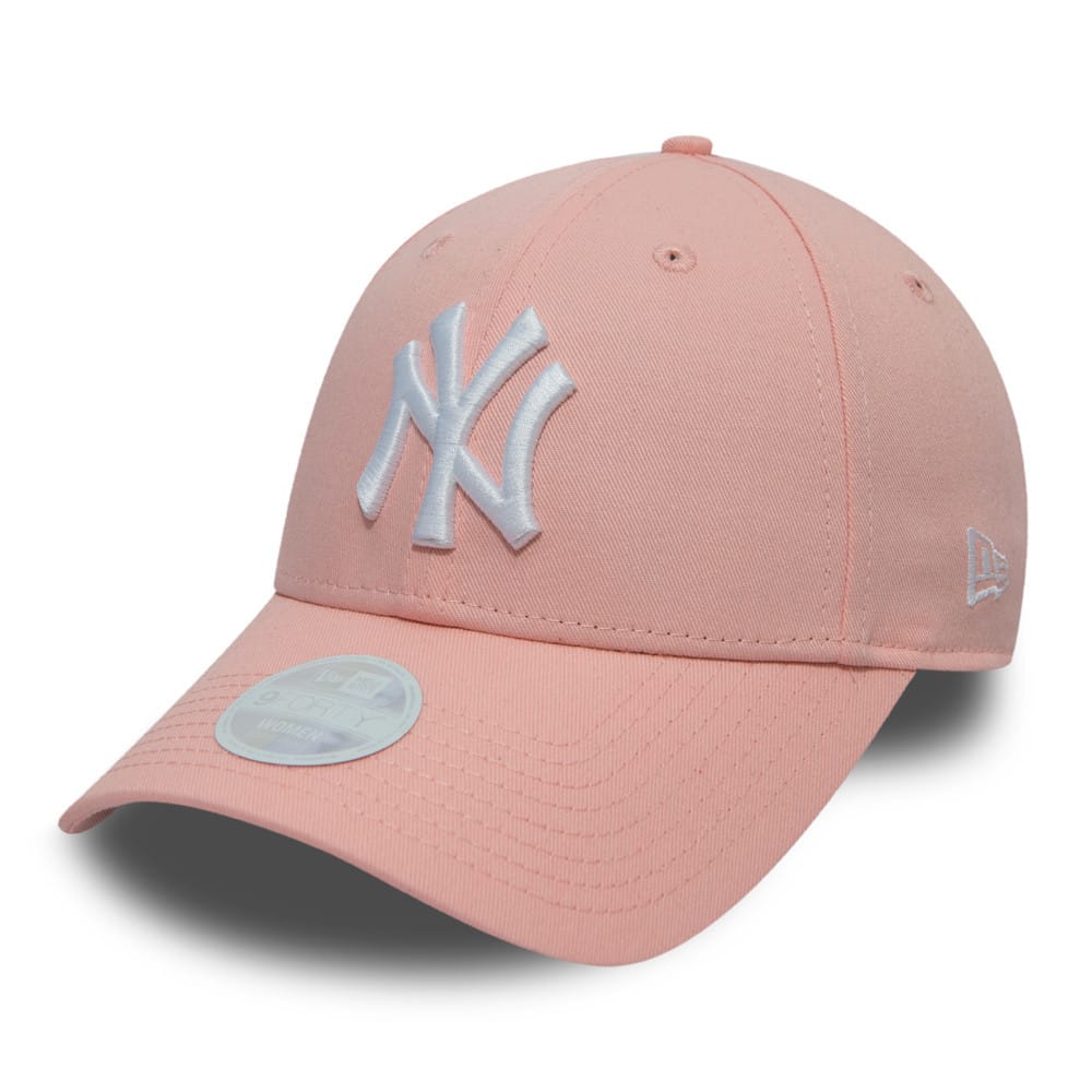 This is a New York Yankees Essential Womens Pink 9FORTY Cap 1
