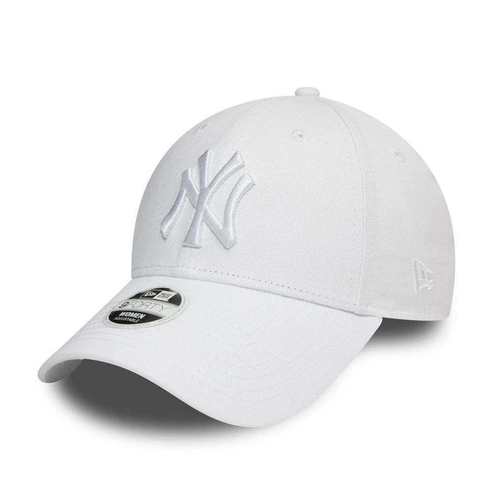 New York Yankees Essential Womens White New Era 9FORTY Cap, three-quarter view showing the white raised embroidered Yankees logo on the front panel, complemented by a matching curved white visor with a 9FORTY size sticker.