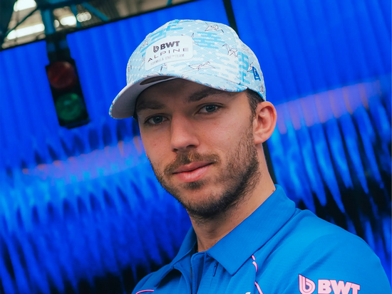 Slide 1:JAPAN RACE SPECIALS