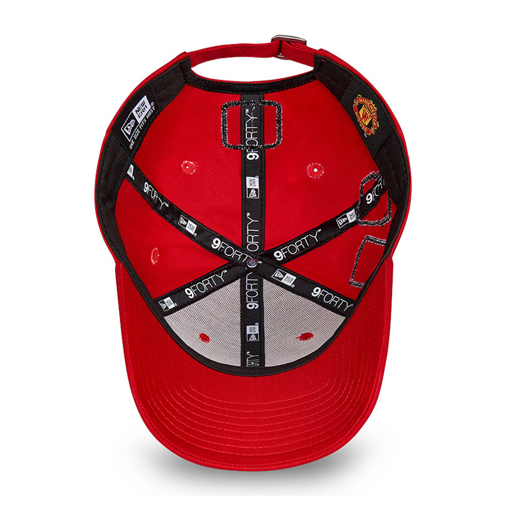 Manchester United Side Patch Red 9FORTY Cap