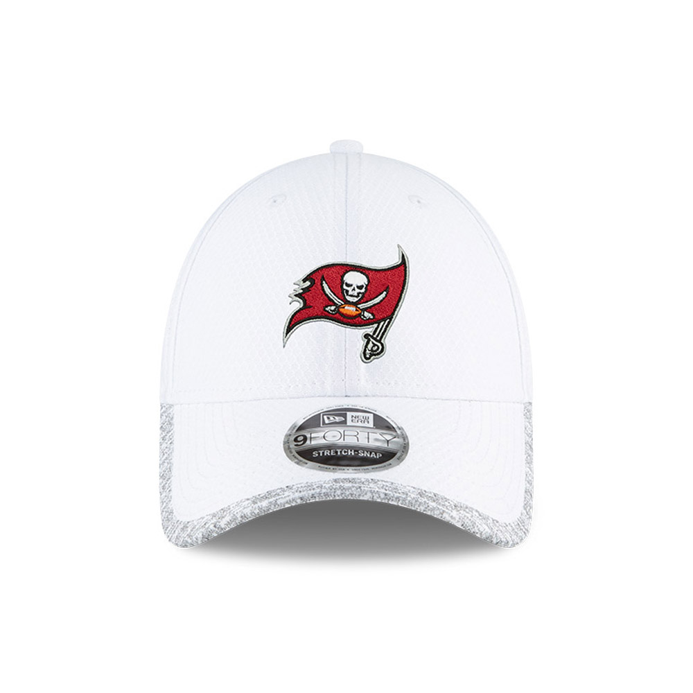 Tampa Bay Buccaneers Super Bowl Sideline White 9FORTY Stretch Snap Cap