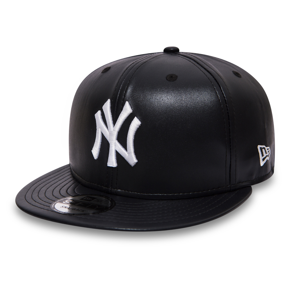 New York Yankees Navy Leather 9FIFTY Snapback