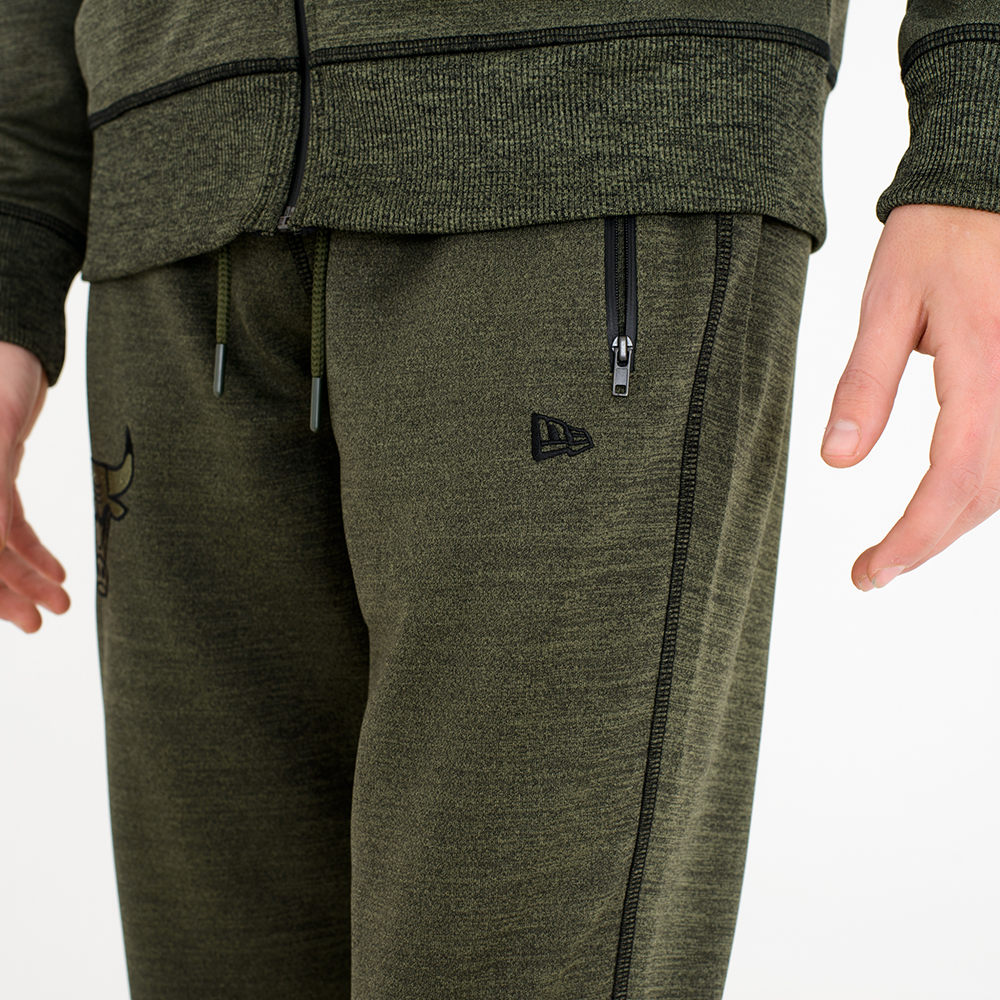 Chicago Bulls Engineered Fit Track Pant