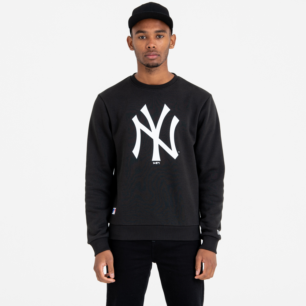 New York Yankees Team Logo Black Crew Neck Sweatshirt