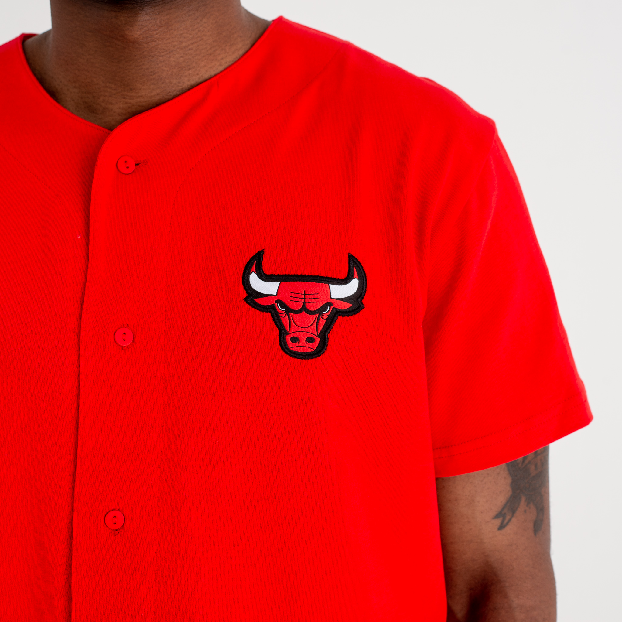 Chicago Bulls Team Logo Button Up Tee