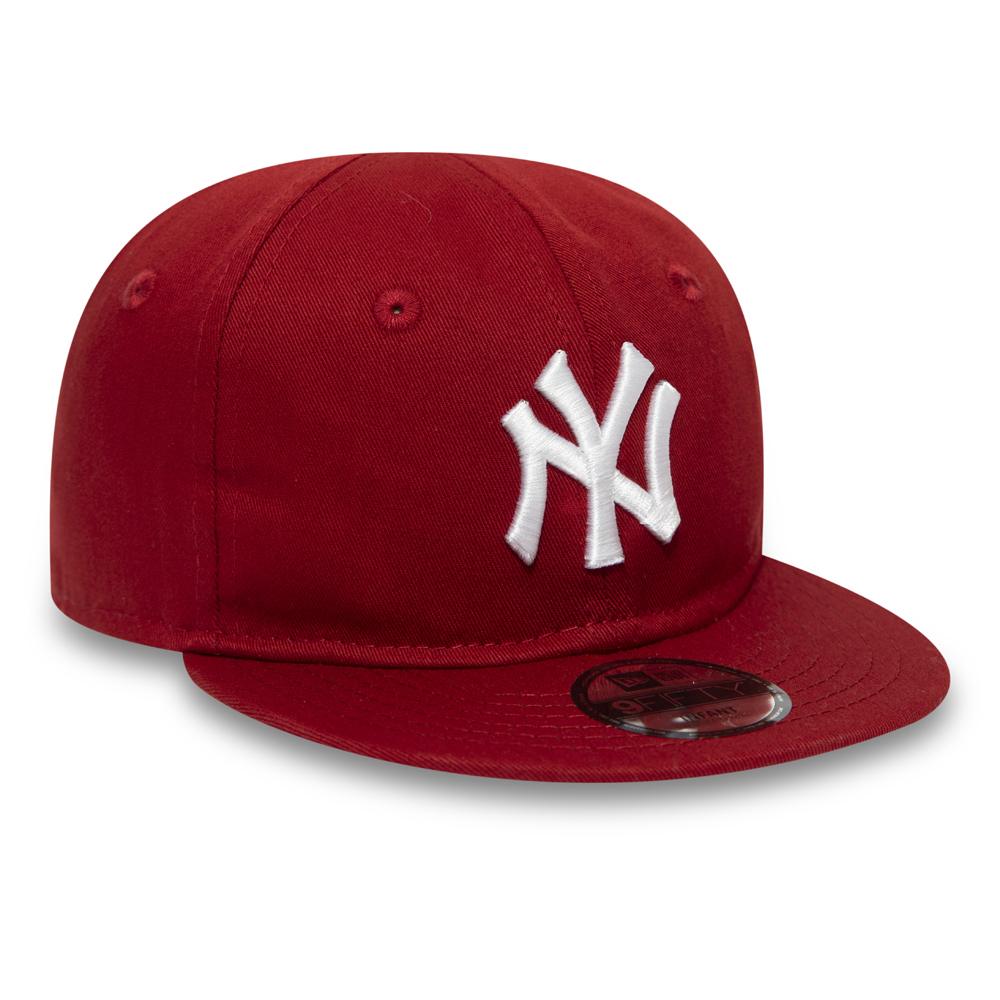New York Yankees Infant Essential Red 9FIFTY Snapback