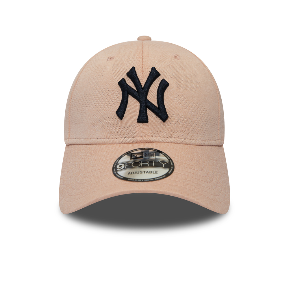 New York Yankees Engineered Plus Blush 9FORTY