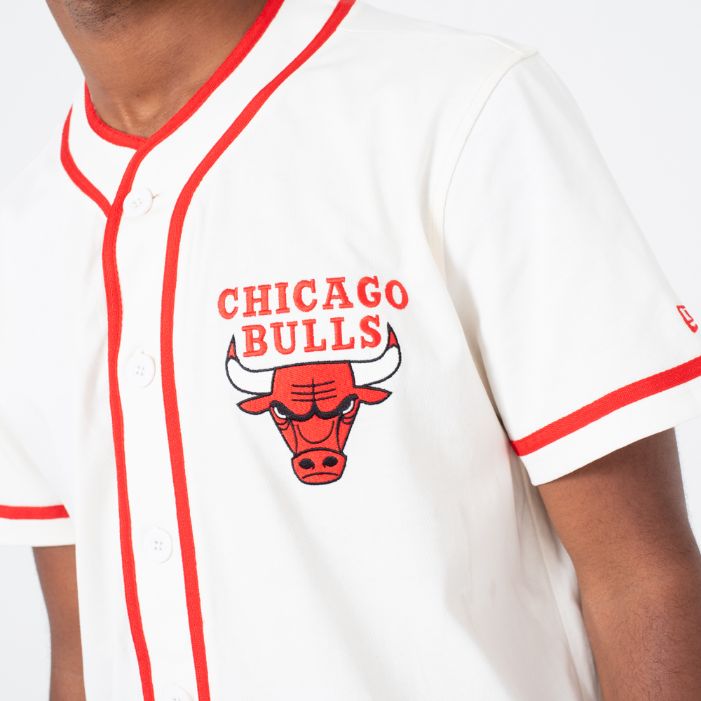 Chicago Bulls Button Up White Tee