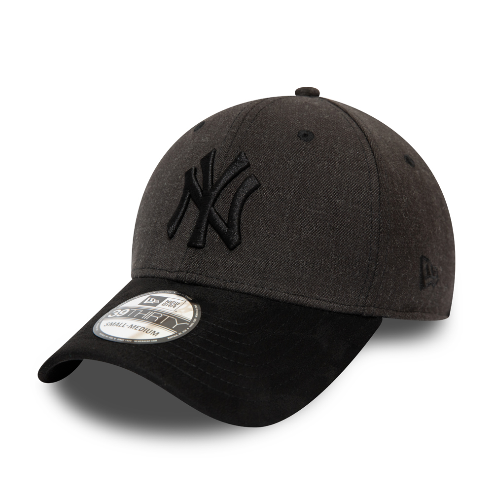New York Yankees Black Contrast 39THIRTY Cap
