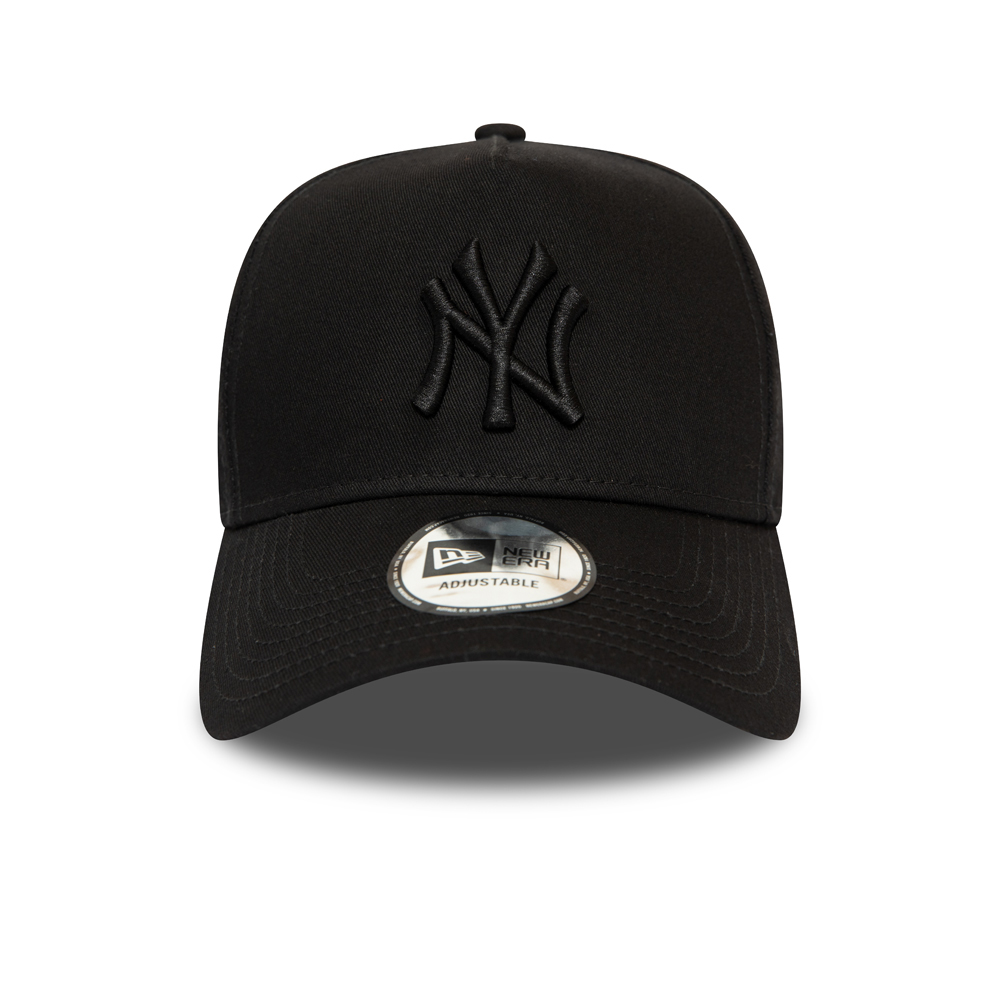 New York Yankees Essential All Black 9FORTY A Frame Cap