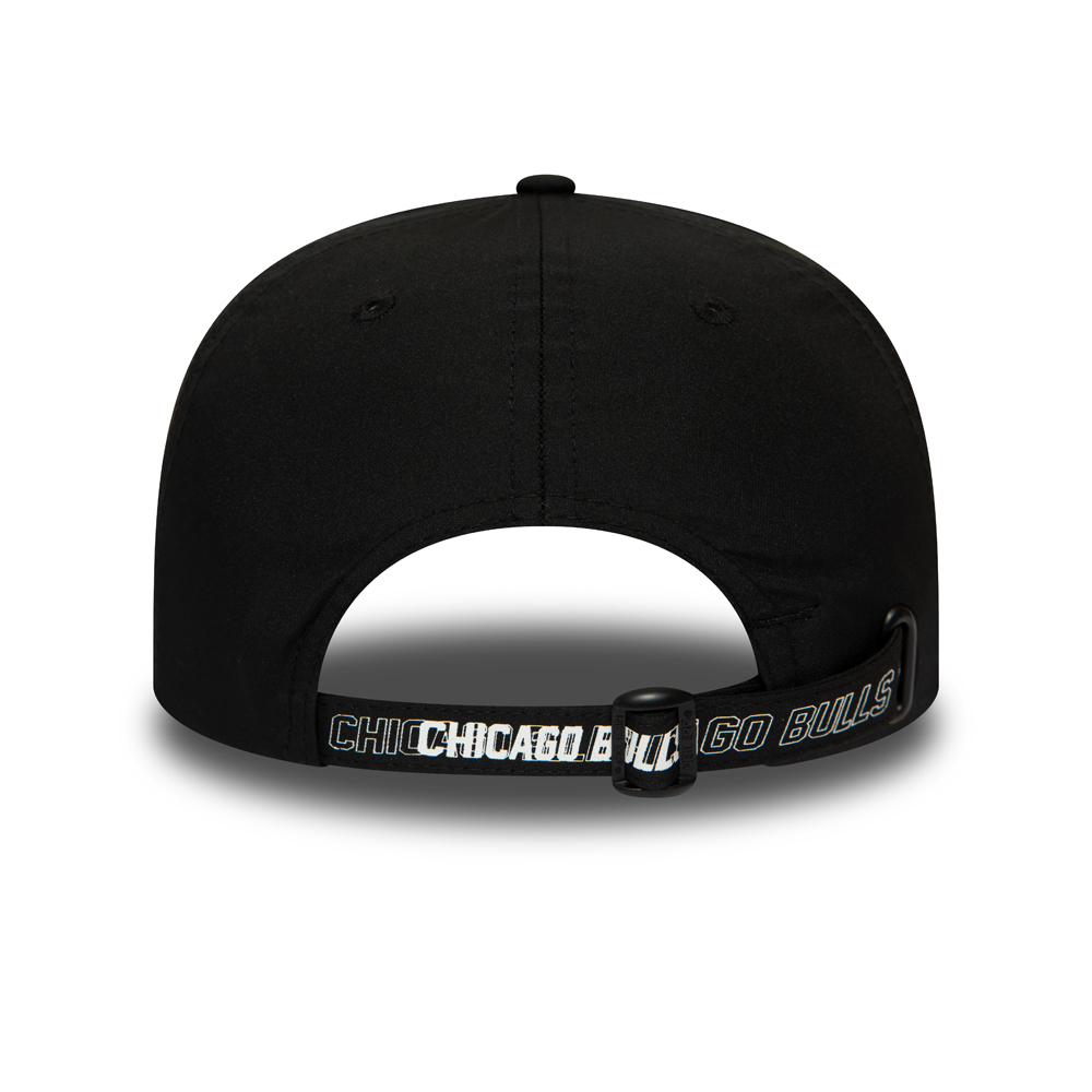 Chicago Bulls Monotape Black 9FIFTY Cap