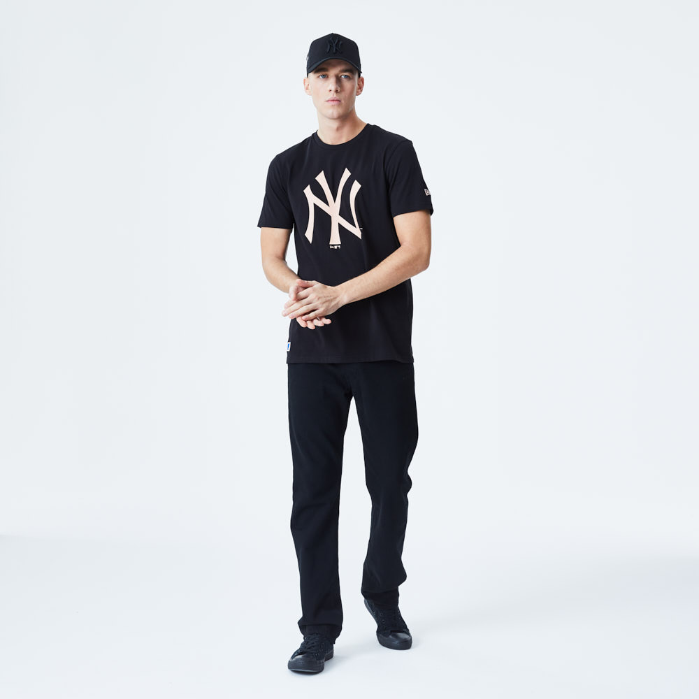 New York Yankees Seasonal Team T-Shirt