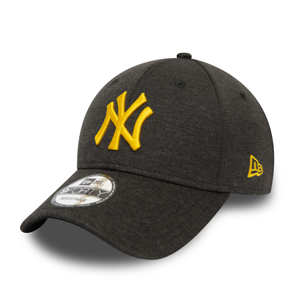 New York Yankees Shadow Tech Yellow Logo 9FORTY Cap