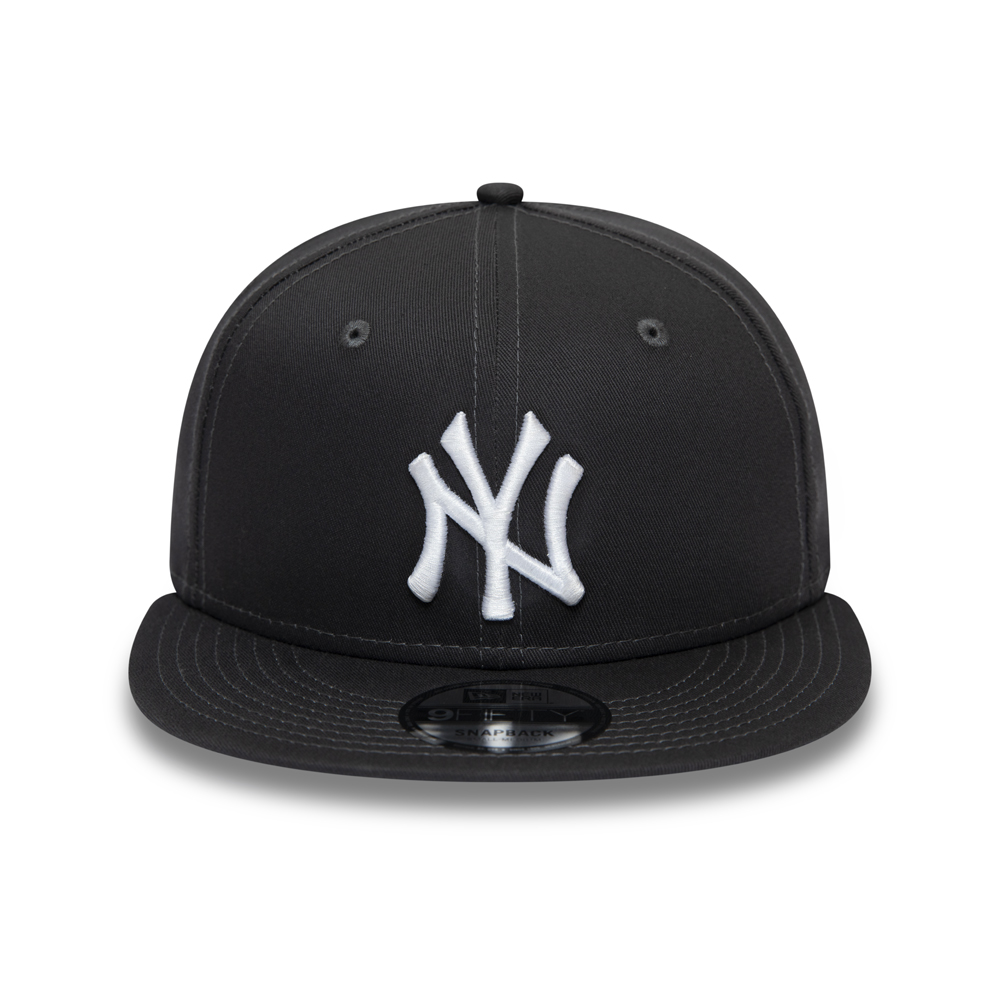 New York Yankees Essential Graphite 9FIFTY Snapback Cap