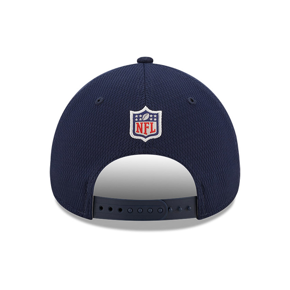 Dallas Cowboys NFL Sideline Road Blue 9FORTY Stretch Snap Cap