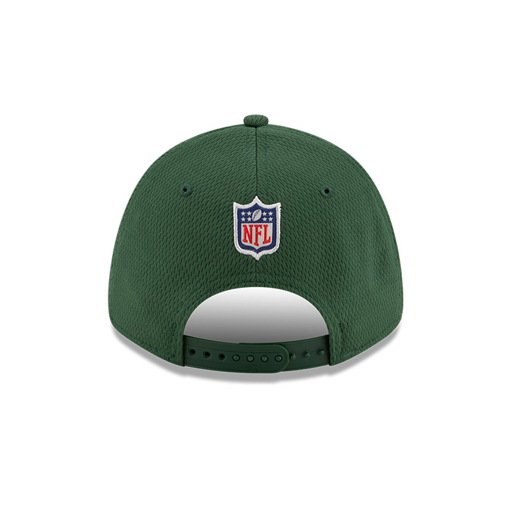 Green Bay Packers NFL Sideline Road Green 9FORTY Stretch Snap Cap
