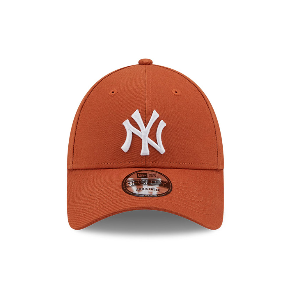 New York Yankees League Essential Brown 9FORTY Cap