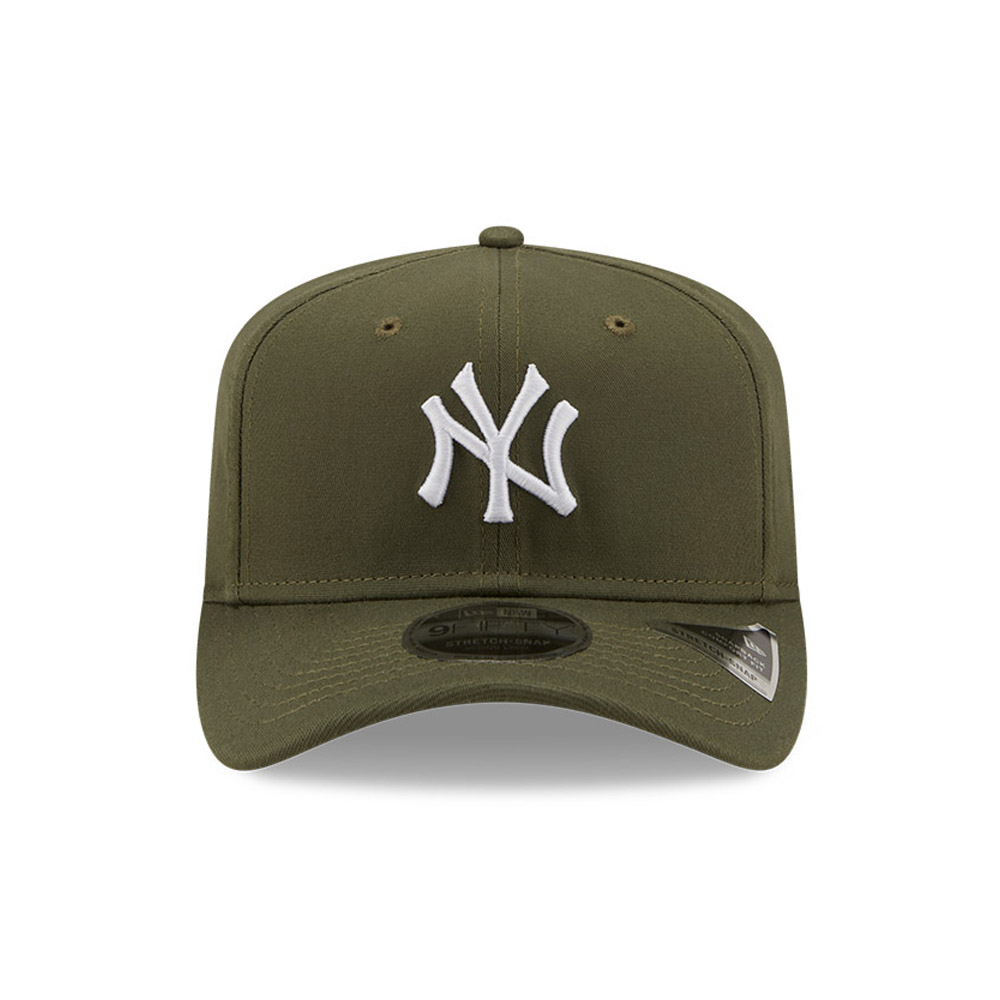 New York Yankees League Essential Khaki 9FIFTY Stretch Snap Cap