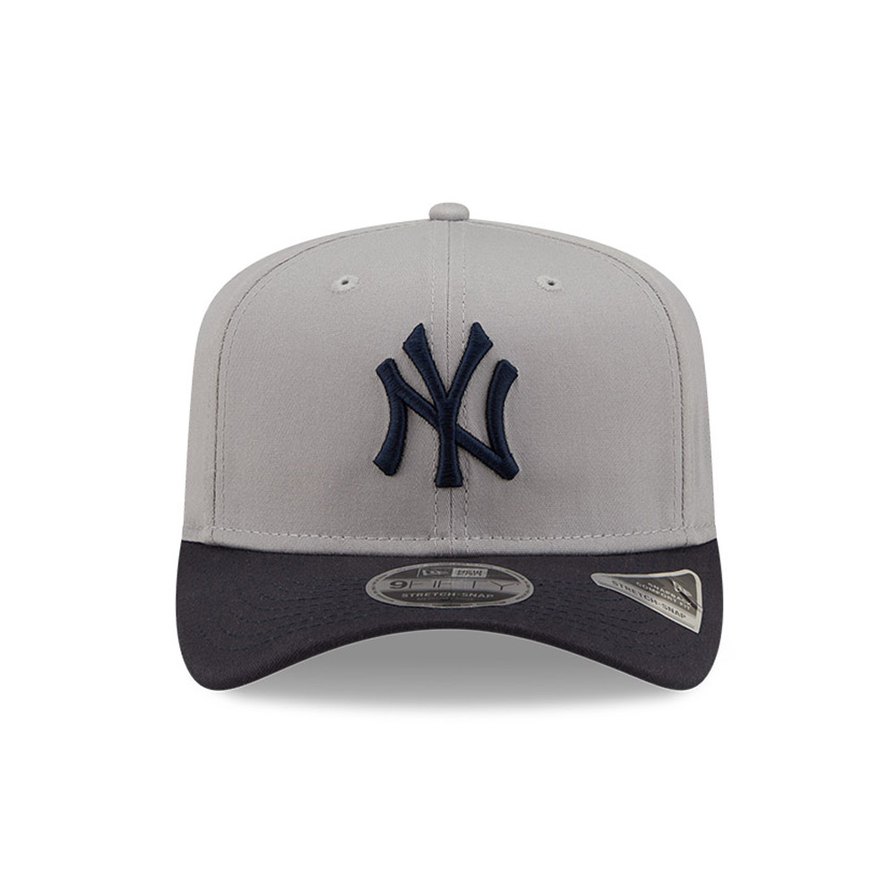 New York Yankees Tonal Grey 9FIFTY Stretch Snap Cap