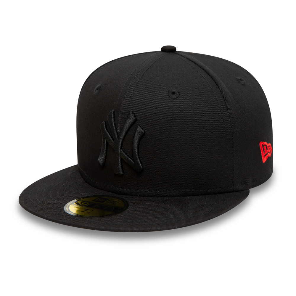 New York Yankees Black and Red 59FIFTY Fitted Cap