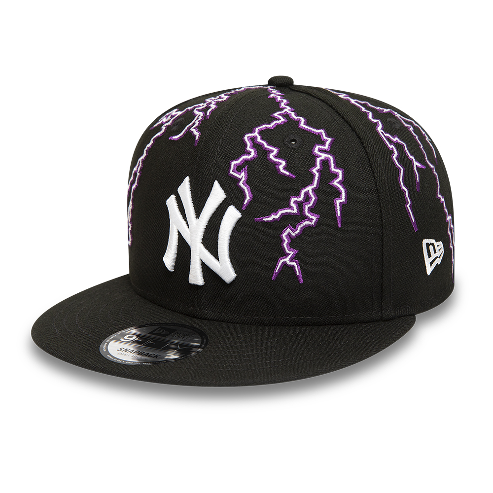 New York Yankees Lightning Black 9FIFTY Snapback Cap