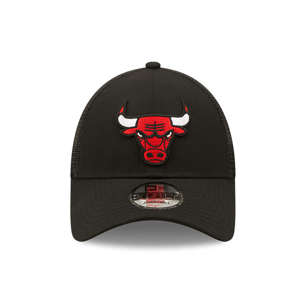 Chicago Bulls Home Field Black 9FORTY Trucker Cap