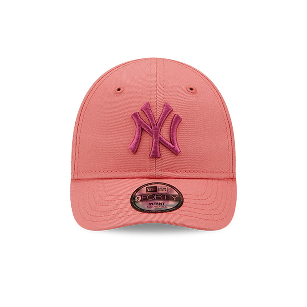 New York Yankees League Essential Infant Pink 9FORTY Adjustable Cap