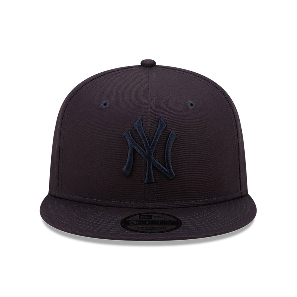 New York Yankees League Essential Navy 9FIFTY Snapback Cap