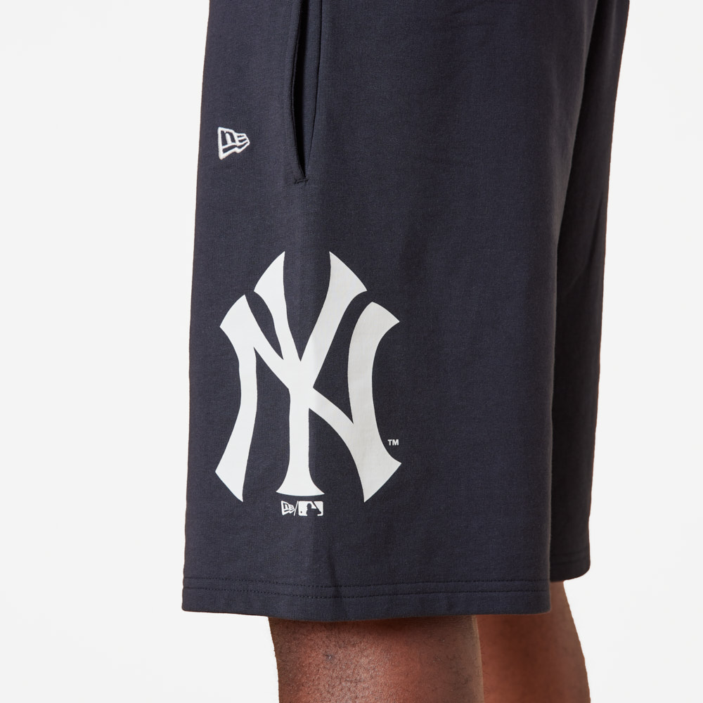 New York Yankees Washed Team Logo Navy Shorts