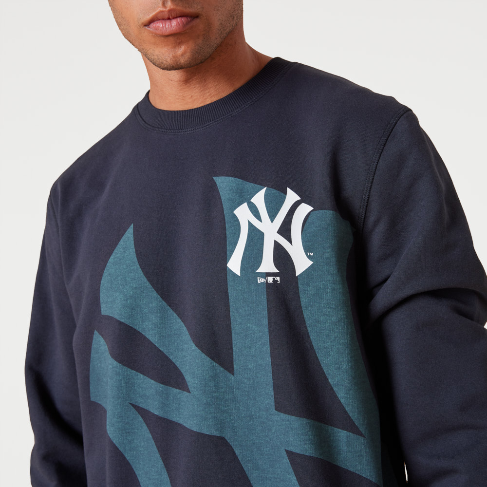 New York Yankees Washed Graphic Navy Sweatshirt