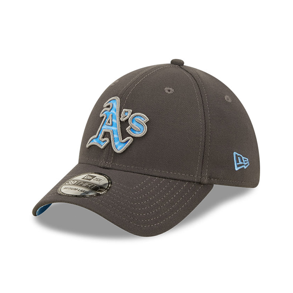 Oakland Athletics MLB Fathers Day Grey 39THIRTY Stretch Fit Cap