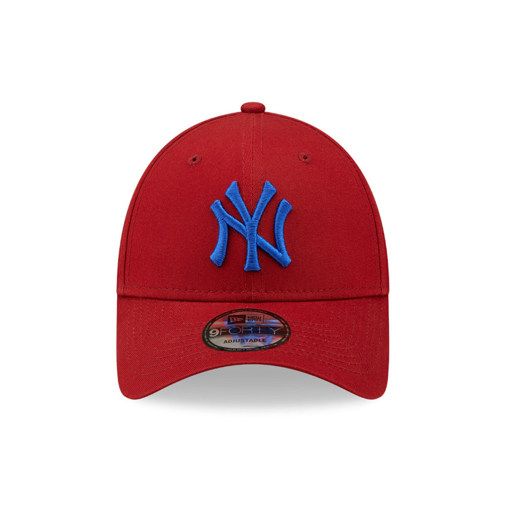 New York Yankees League Essential Red 9FORTY Adjustable Cap