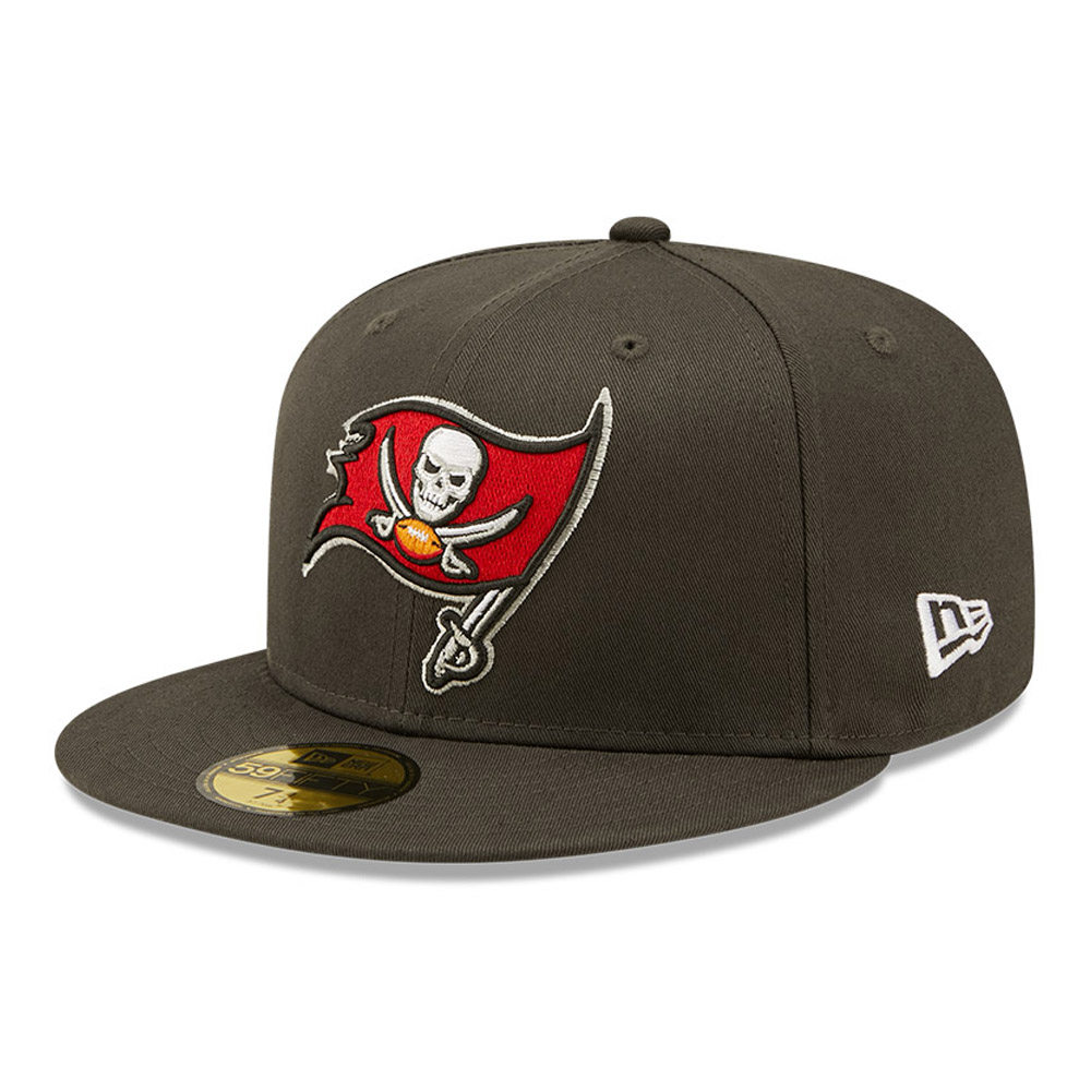 Tampa Bay Buccaneers Side Patch Dark Grey 59FIFTY Fitted Cap
