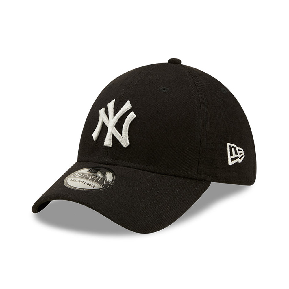 New York Yankees MLB Team Logo Black 39THIRTY Stretch Fit Cap