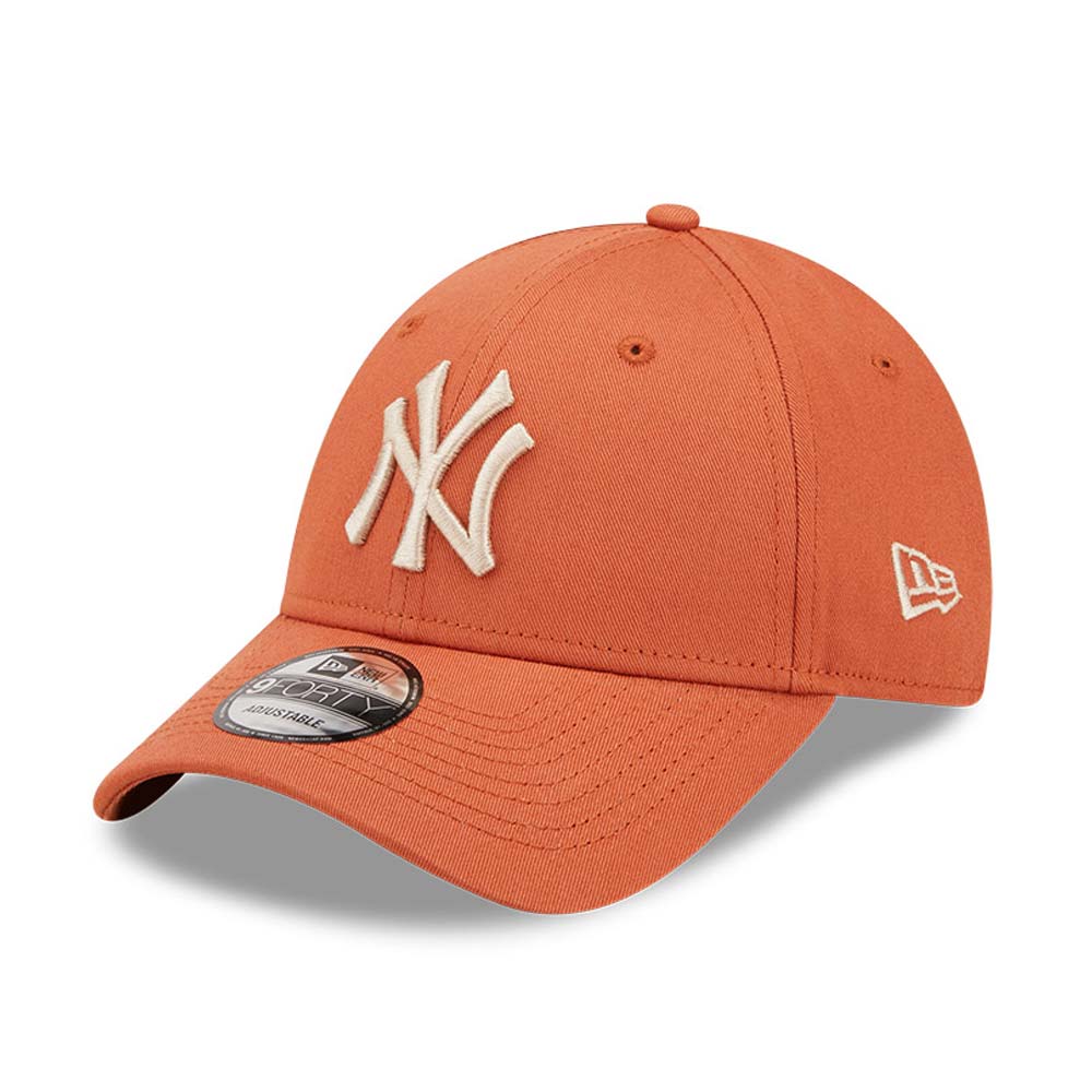 New York Yankees League Essential Peach 9FORTY Adjustable Cap