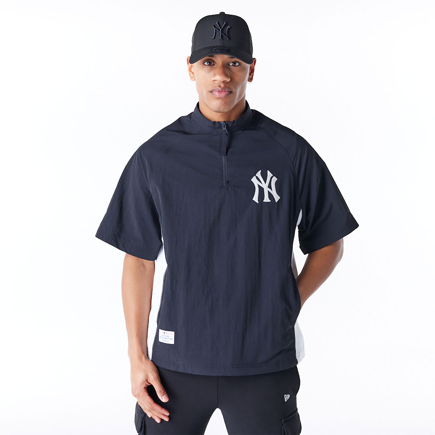 New Era Korea MLB New York Yankees Black Short Sleeve Anorak